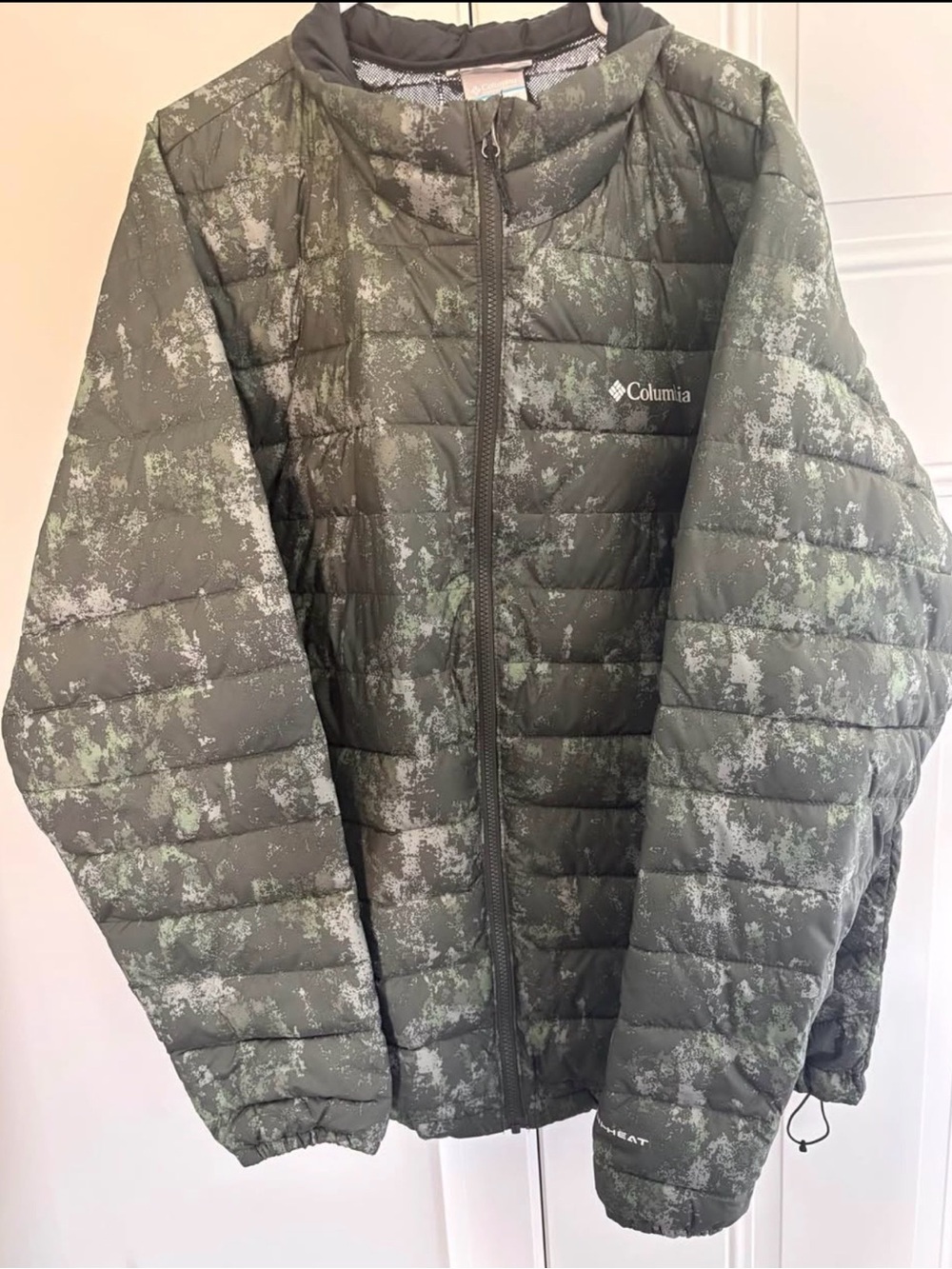 Columbia Men's Olive Green Camo Quilted Puffer Jacket